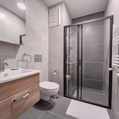 Daire Homie - Newly-constructed Complex In Besiktas