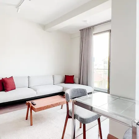 Daire Homie - Newly-constructed Complex In Besiktas