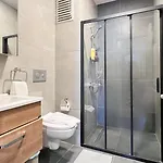 Апартаменты Homie - Newly-constructed Complex In Besiktas *